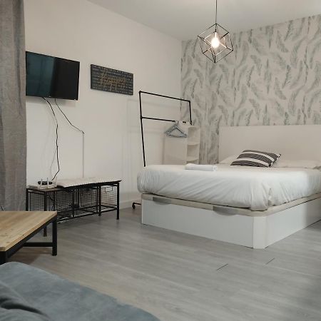 Malaga Centre Studio & Parking Exterior photo